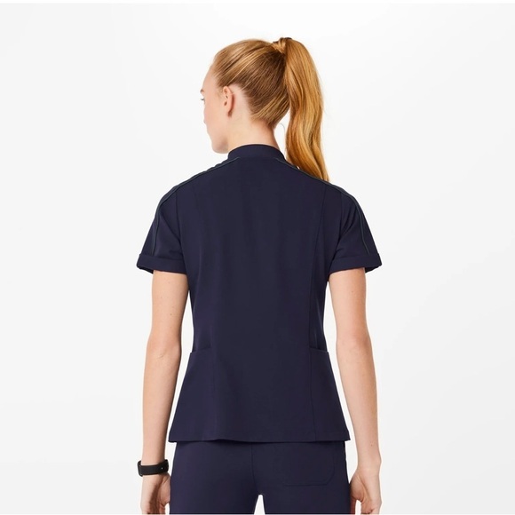 NWT Vail Half Zip Scrub Top Racing Navy PO5015 - Picture 5 of 13